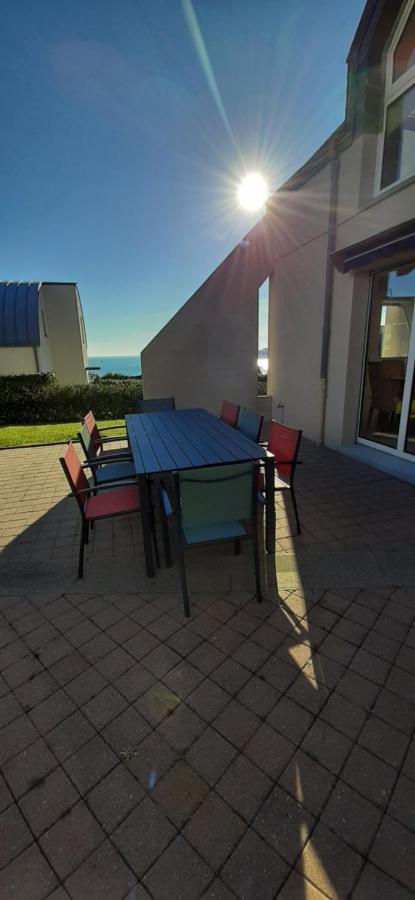 Maison vue mer Granville Extérieur photo