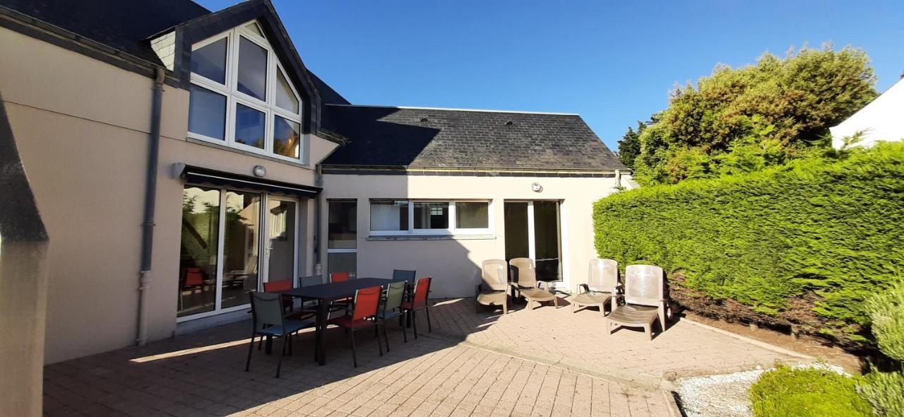 Maison vue mer Granville Extérieur photo