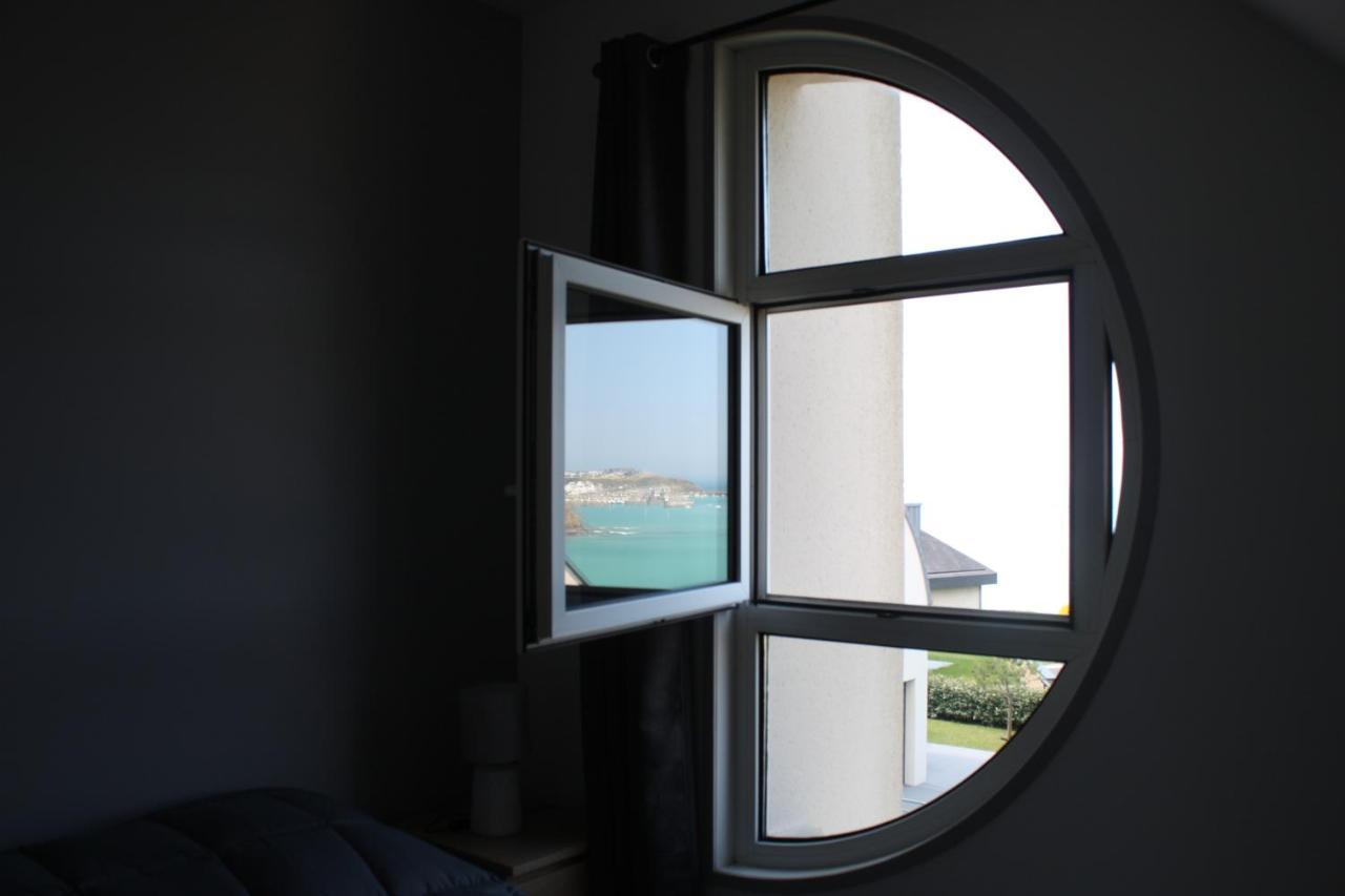 Maison vue mer Granville Extérieur photo